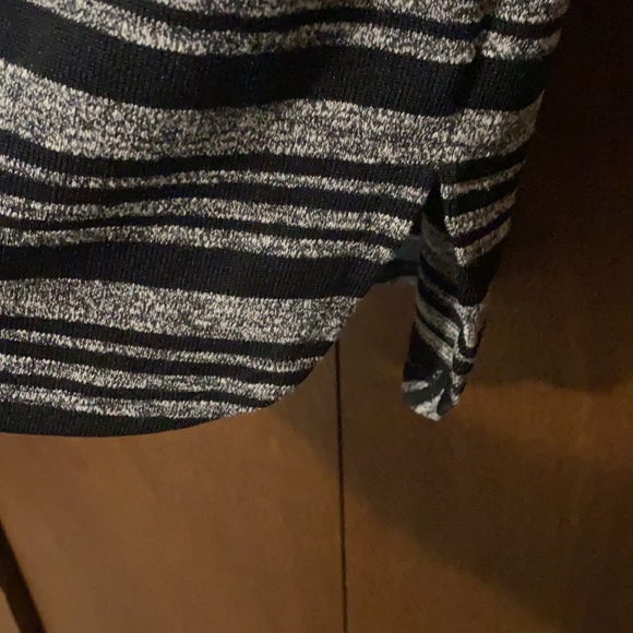 Banana Republic Sporty Dress - Picture 4 of 8